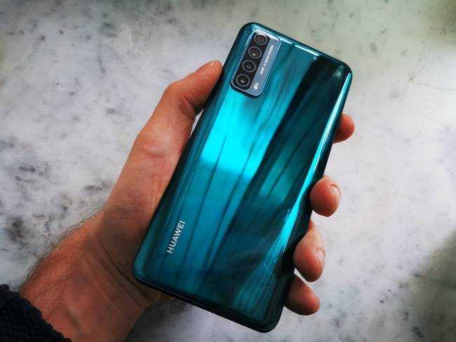 Обзор huawei p smart — середнячок без недостатков