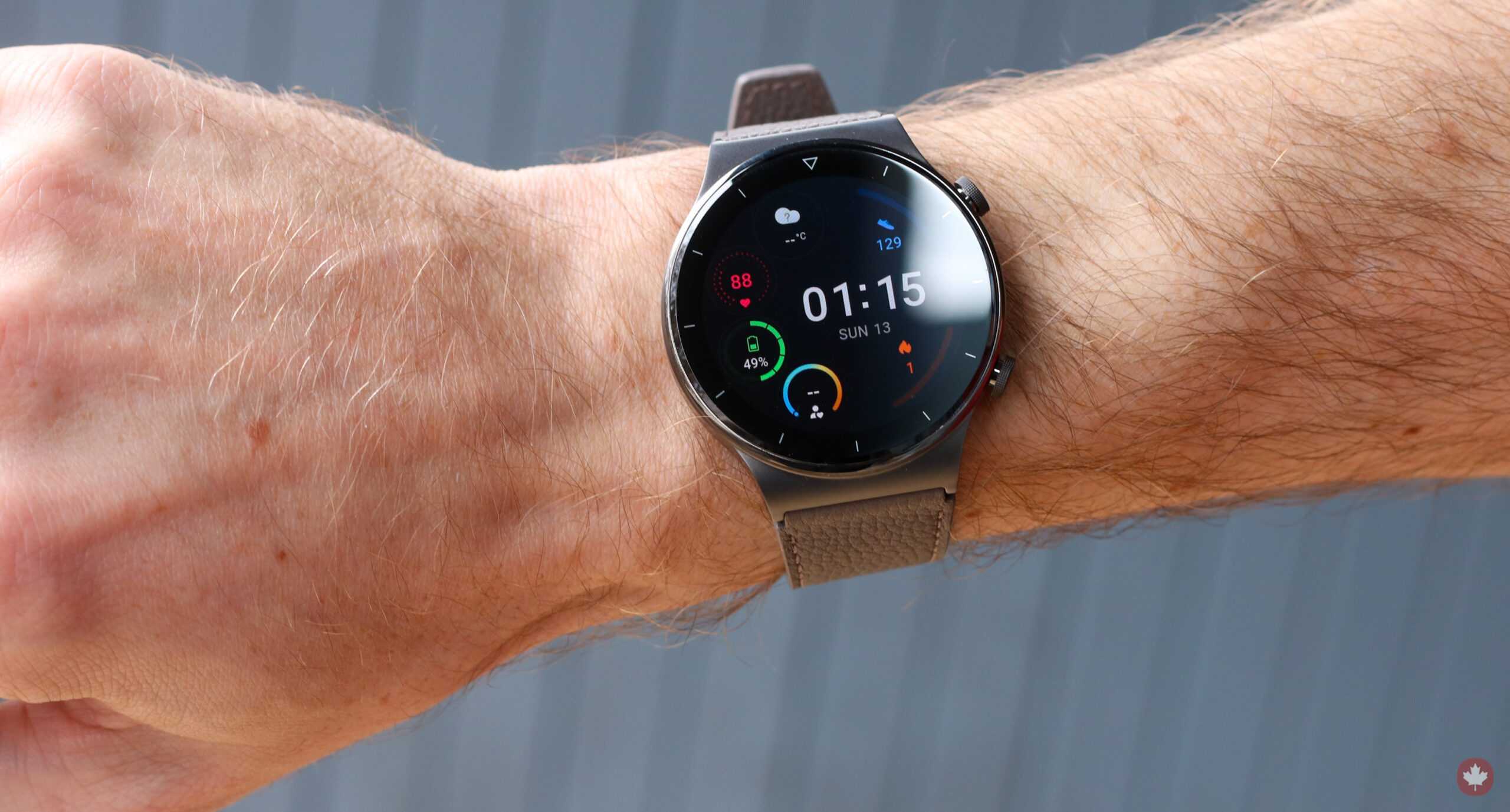 Huawei’s upscale watch gt2 pro puts an emphasis on health and long battery life