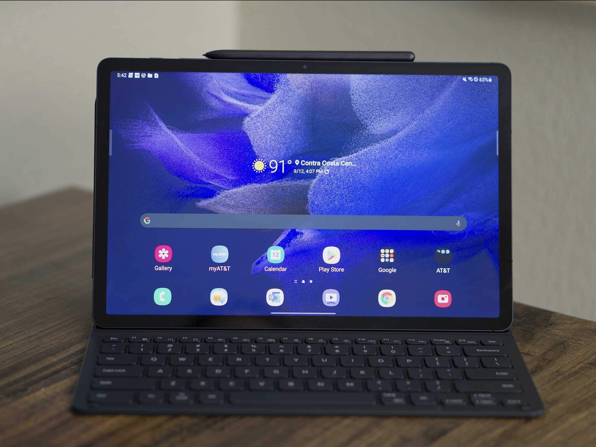 Samsung tab s7. Samsung Galaxy Tab s7 фото. Самсунг галакси таб с7 Фе. Планшет самсунг таб s7 Fe. Galaxy Tab s7 оформление андроида.