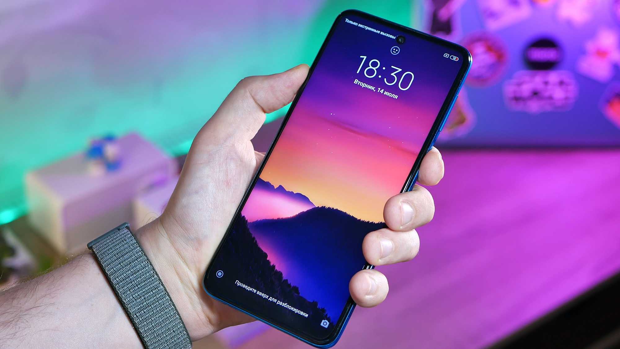 10 лучших смартфонов. Redmi 8.