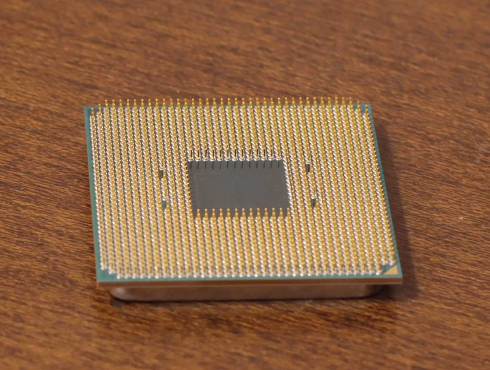 3 pro 3200g. AMD Ryzen 3 3200g. AMD Ryzen 3 Pro 3200g. Ryzen 3 Pro 3200g процессор. Процессор AMD Ryzen 3 3200g am4.